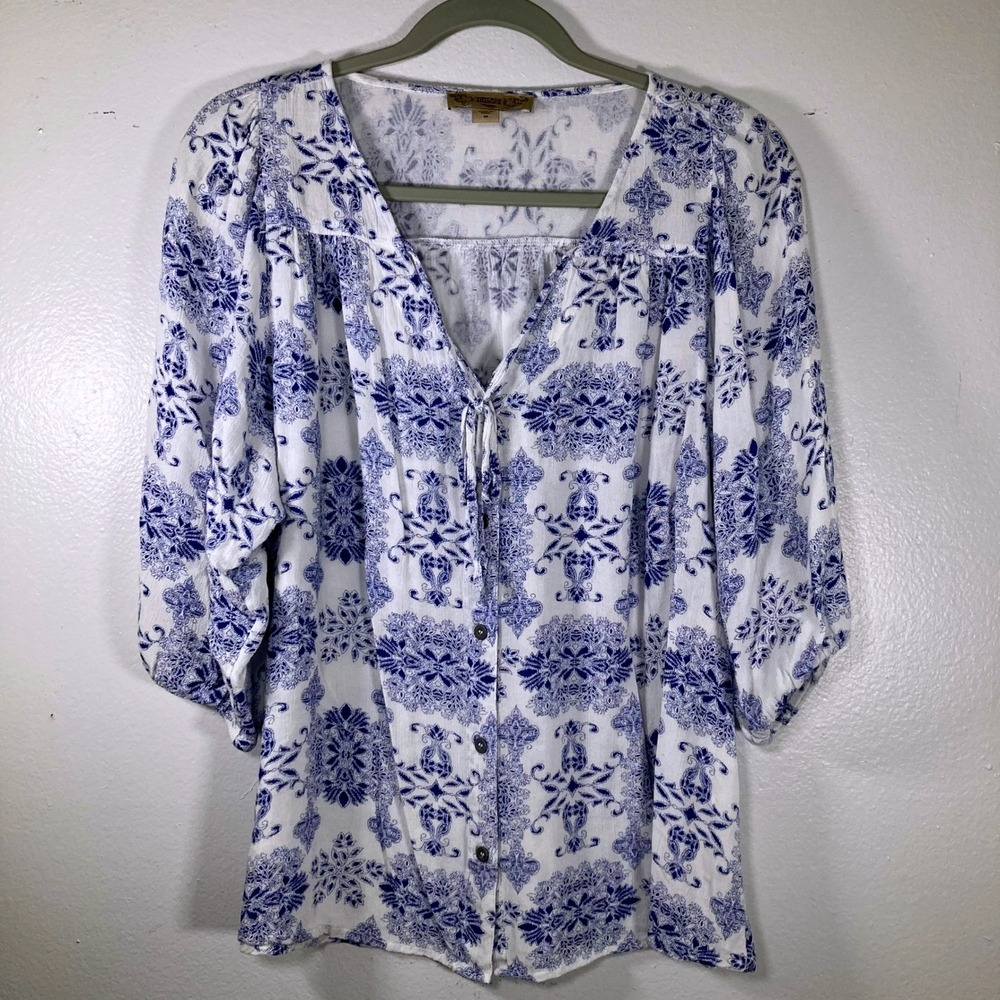 Vintage America Blues M Medallion Print Boho Peasant Blouse White Blue Size M